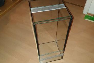 Terrarien kaufen und verkaufen Foto: Terrarium 25x25x60, Falltür